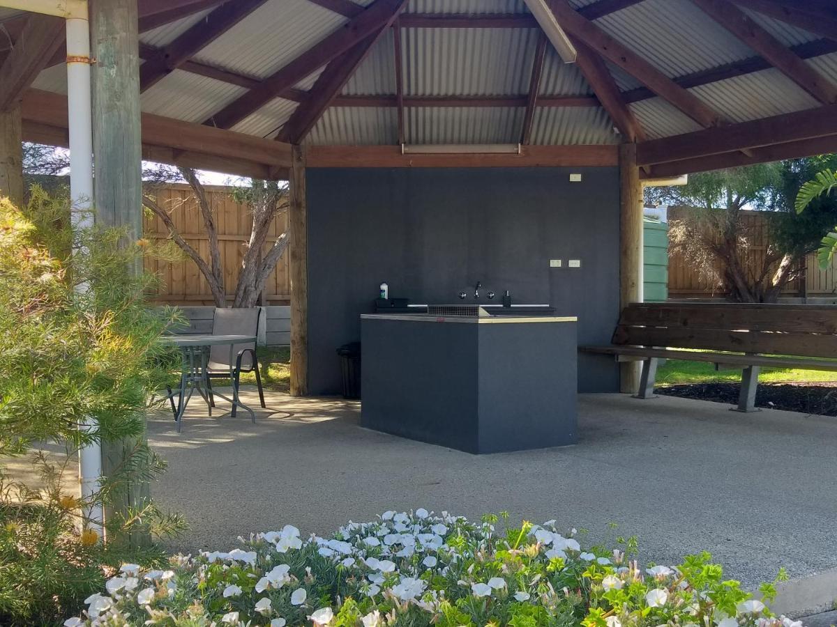 Island Cove Villas Cowes Buitenkant foto
