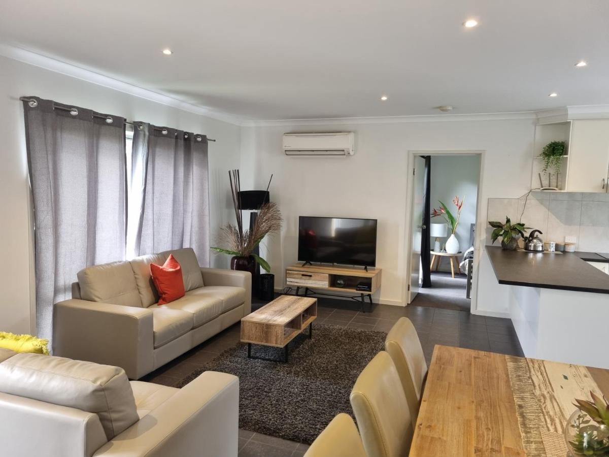 Island Cove Villas Cowes Buitenkant foto