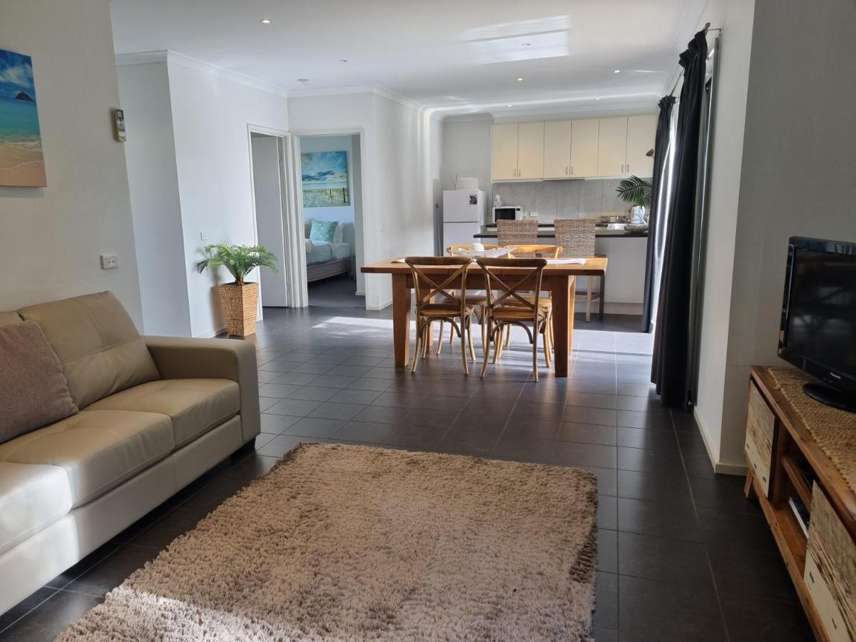 Island Cove Villas Cowes Buitenkant foto